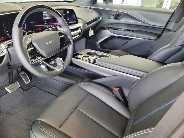 New 2026 Cadillac Lyriq V AWD/4WD image 11