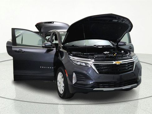 Used 2023 Chevrolet Equinox LT FWD image 32