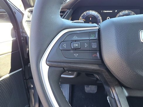 New 2026 Jeep Grand Cherokee Limited RWD image 17