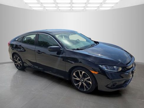 Used 2021 Honda Civic Sport image 2