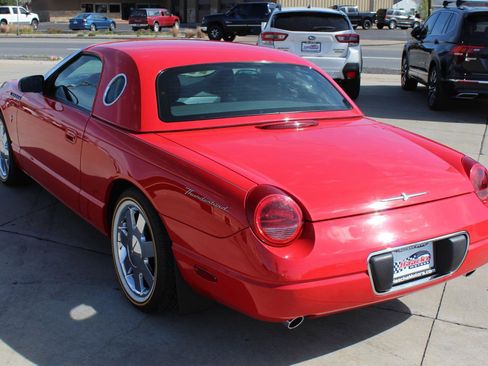 Used 2002 Ford Thunderbird RWD image 10