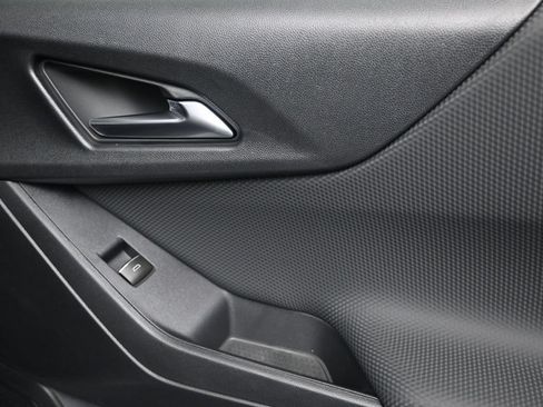 New 2026 Chevrolet Equinox RS w/ Convenience Package III FWD image 11