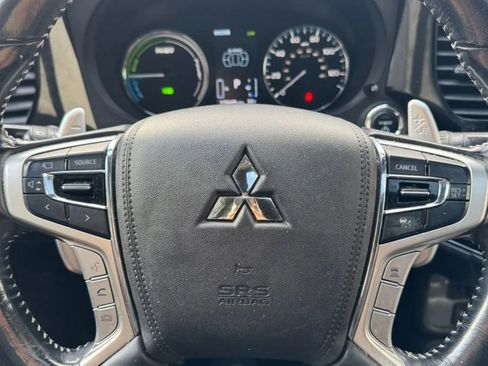 Used 2019 Mitsubishi Outlander SEL image 23