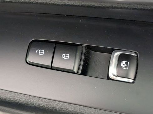 Used 2025 Kia Telluride S image 34