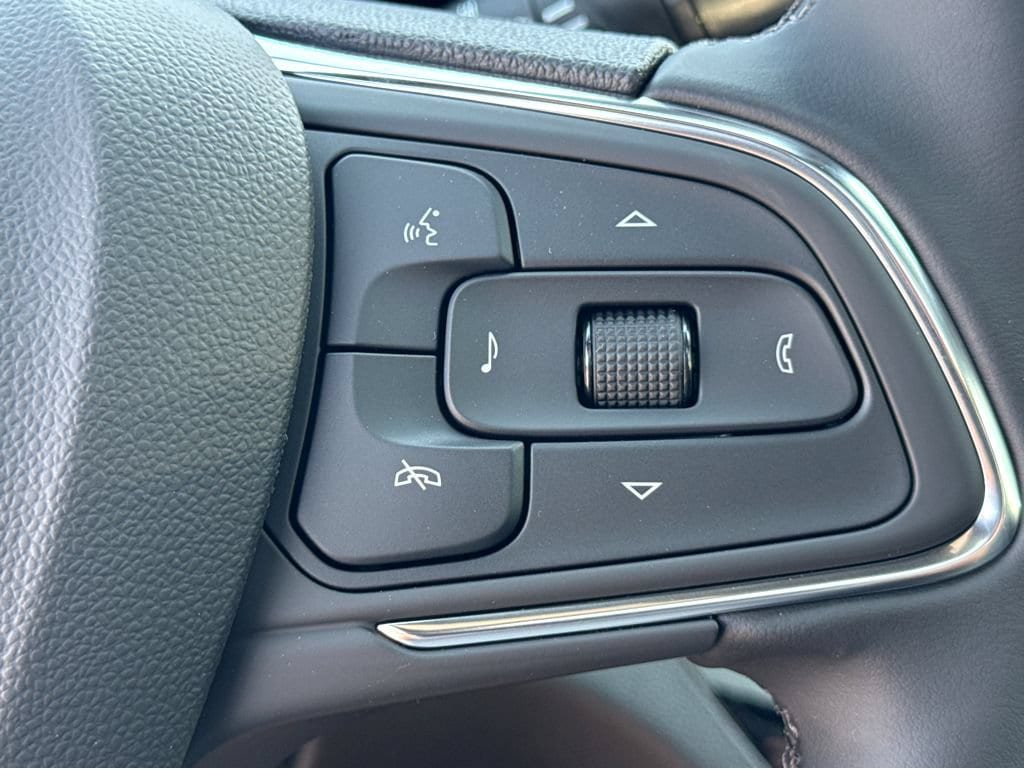 New 2026 Buick Envista Sport Touring w/ Convenience I Package FWD image 17