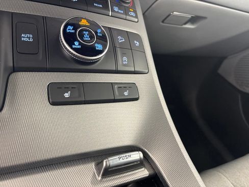 Used 2020 Hyundai Palisade SEL AWD/4WD image 16
