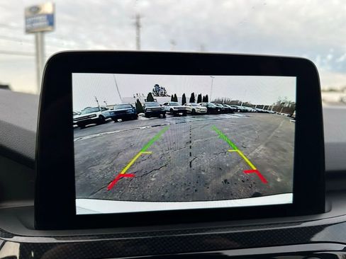 Used 2024 Ford Escape ST-Line Select image 28