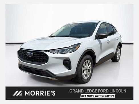 Used 2026 Ford Escape Active w/ Tech Pack #1 AWD/4WD image 1