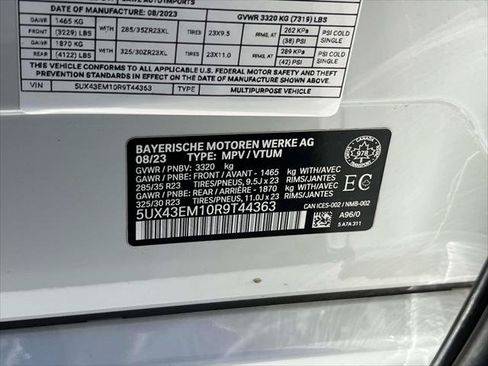 Used 2024 BMW ALPINA XB7 AWD/4WD image 21
