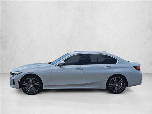 Used 2024 BMW 330i Sedan w/ Convenience Package RWD image 6