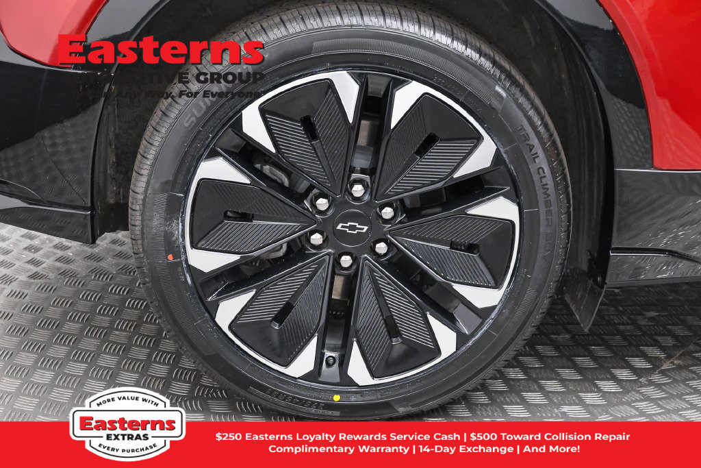 Used 2024 Chevrolet Blazer EV RS AWD/4WD image 32