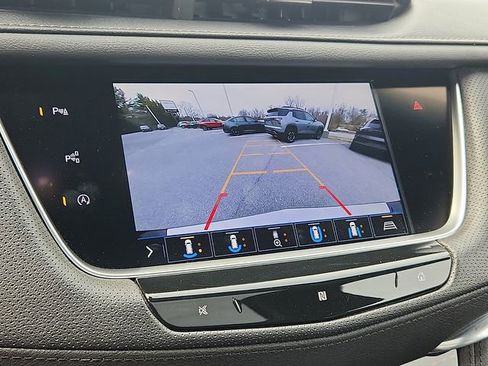 Used 2020 Cadillac XT5 Premium Luxury image 18