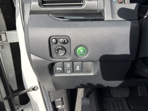 Certified 2020 Honda Passport Touring image 15