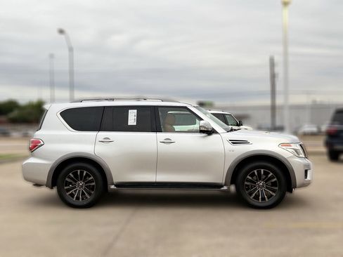 Used 2017 Nissan Armada Platinum RWD image 5