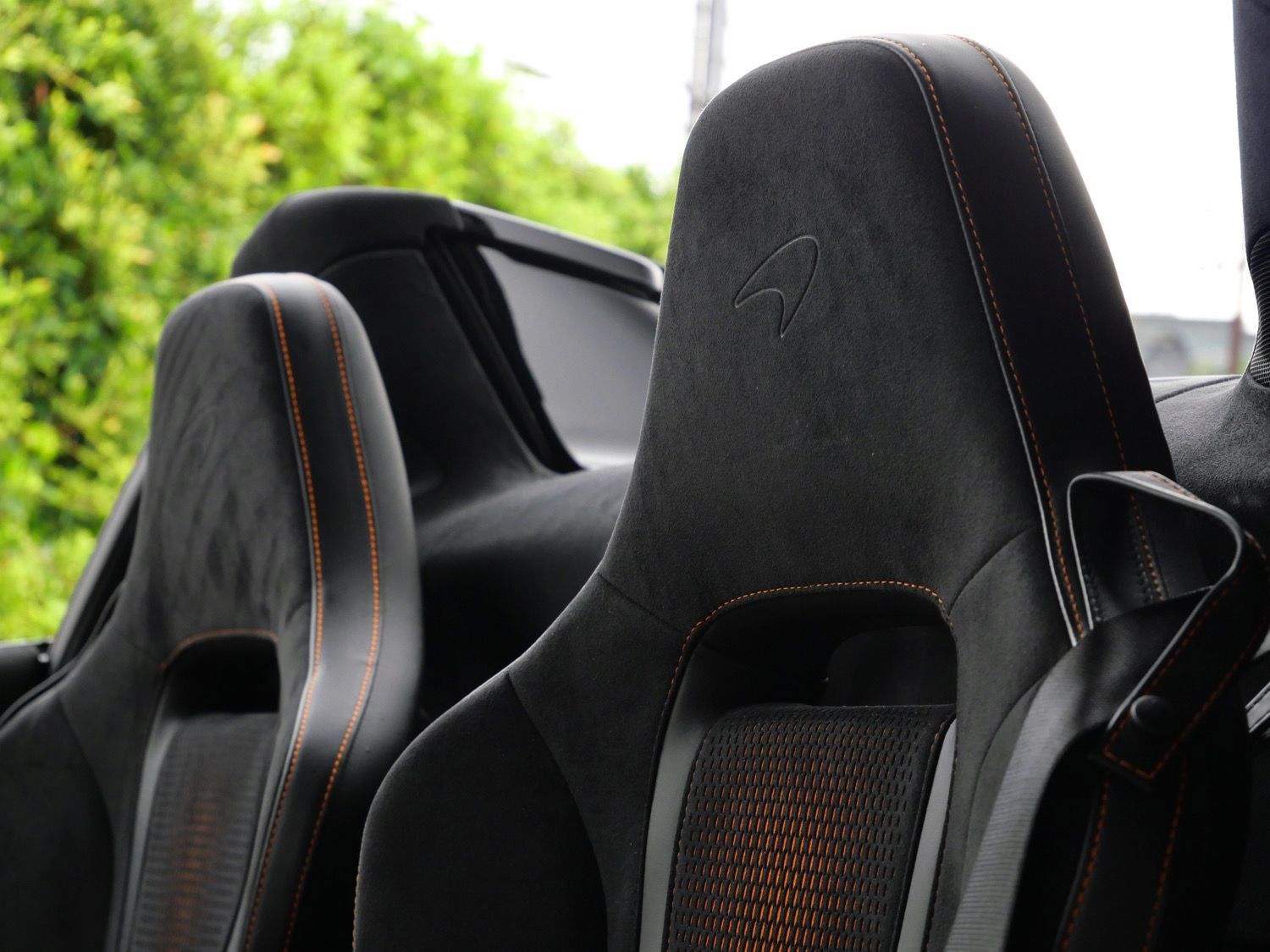 Used 2024 McLaren 750S Spider RWD image 29