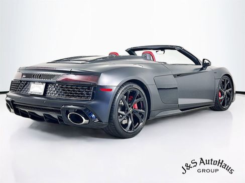 Used 2021 Audi R8 V10 RWD image 31