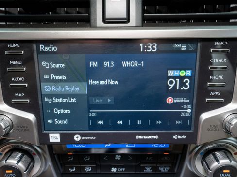 Used 2024 Toyota 4Runner Limited image 20