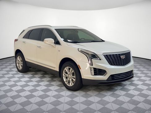 Certified 2023 Cadillac XT5 Luxury FWD image 7