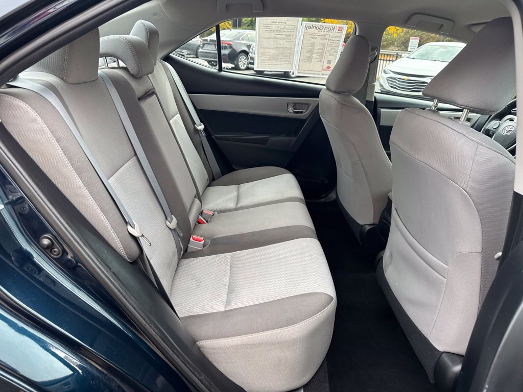 Used 2017 Toyota Corolla LE w/ LE Premium Package FWD image 29