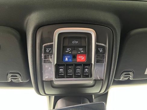 Used 2021 RAM 1500 Laramie w/ Night Edition AWD/4WD image 34