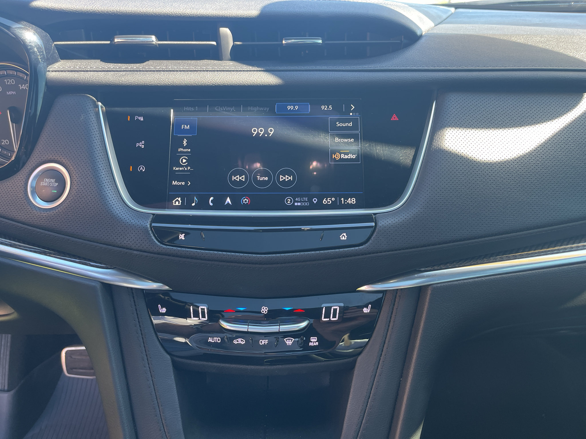 Used 2024 Cadillac XT5 Sportv w/ Technology Package AWD/4WD image 29