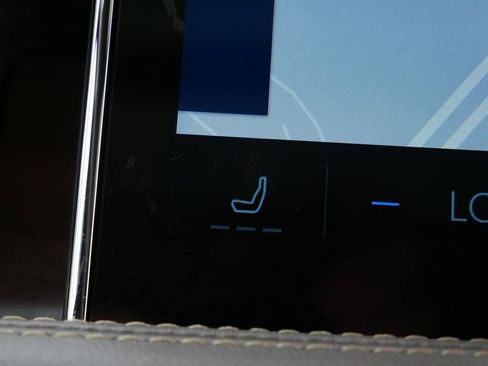 Used 2025 Lincoln Corsair Grand Touring w/ Jet Appearance Package image 26