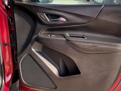 Used 2019 Chevrolet Equinox Premier image 22