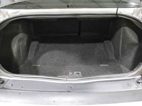 Used 2013 Dodge Challenger R/T Plus image 22