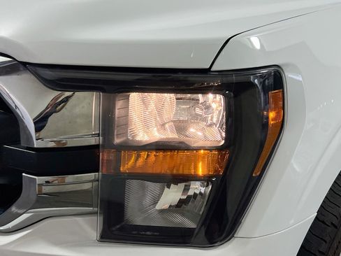 Used 2023 Ford F150 XLT w/ Trailer Tow Package AWD/4WD image 11