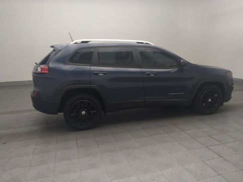 Used 2020 Jeep Cherokee Latitude FWD image 10