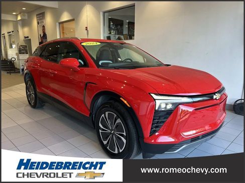 Used 2024 Chevrolet Blazer EV LT AWD/4WD image 1