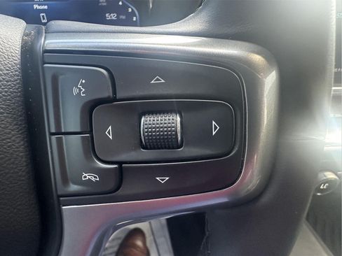 Used 2024 Chevrolet Silverado 1500 LT AWD/4WD image 16