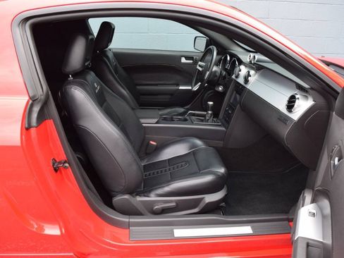 Used 2007 Ford Mustang GT Premium RWD image 47