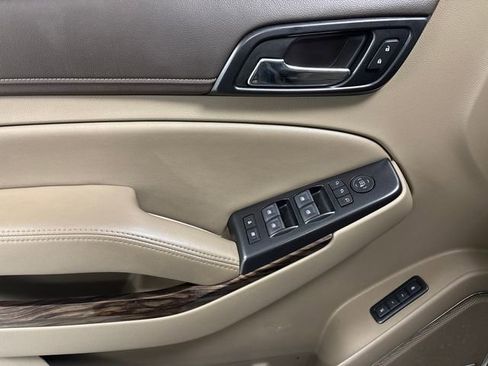 Used 2019 GMC Yukon SLT w/ Premium Edition image 20