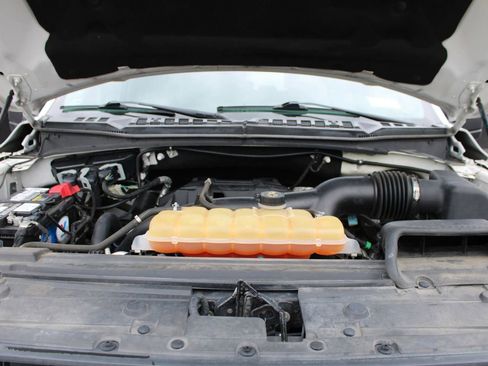 Used 2018 Ford F150 XLT image 40