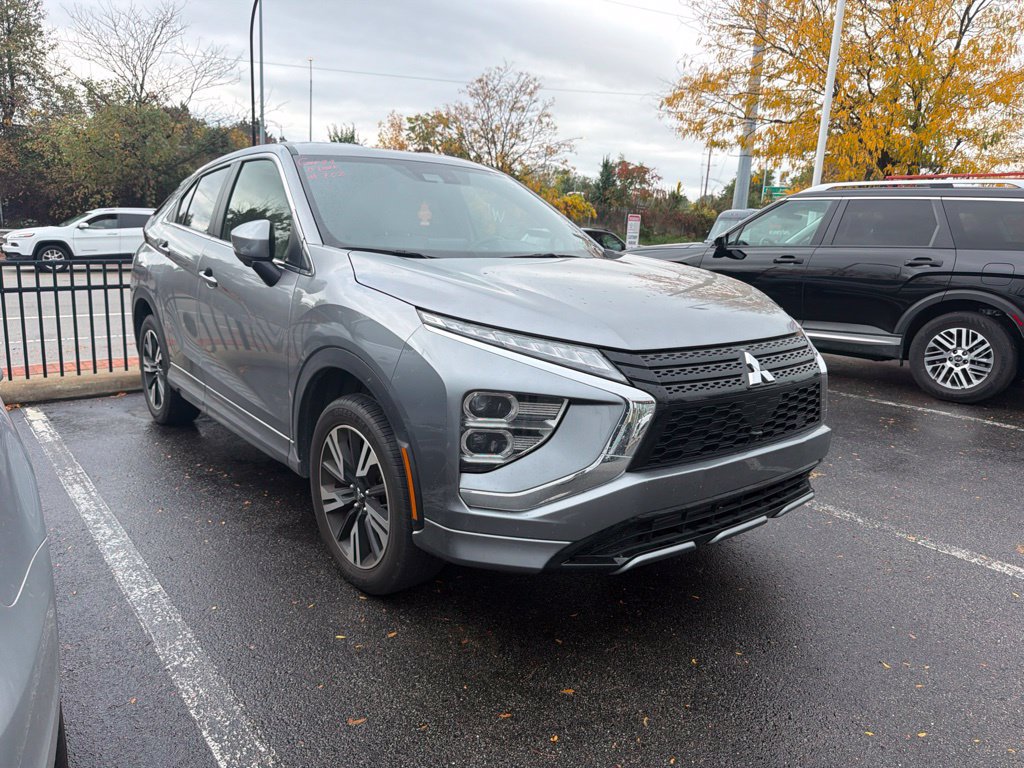 Used 2024 Mitsubishi Eclipse Cross SEL AWD/4WD image 2