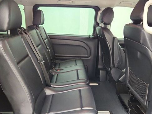 Used 2021 Mercedes-Benz Metris Passenger image 23