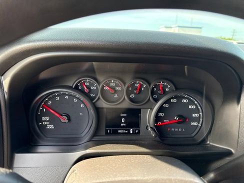 Used 2022 Chevrolet Silverado 1500 Custom RWD image 4