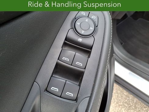 Certified 2020 Buick Encore GX Preferred w/ Cold Weather Comfort Package FWD image 26