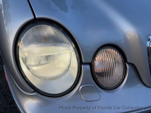 Used 2003 Mercedes-Benz CLK 320 Cabriolet image 31