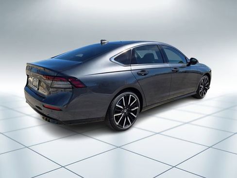 New 2026 Honda Accord Touring image 4