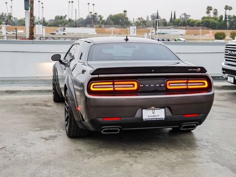Used 2022 Dodge Challenger R/T Scat Pack RWD image 7