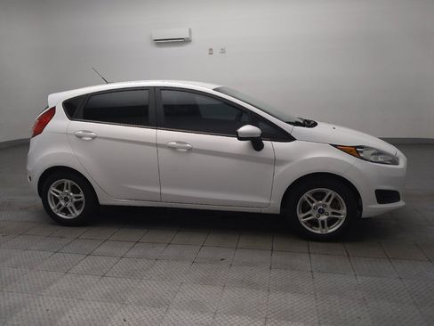 Used 2019 Ford Fiesta SE FWD image 11