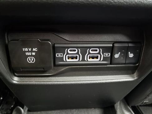 Used 2022 Jeep Grand Cherokee Limited image 20