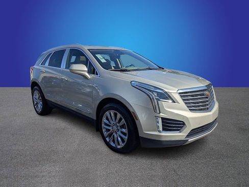 Used 2017 Cadillac XT5 Platinum AWD/4WD image 7