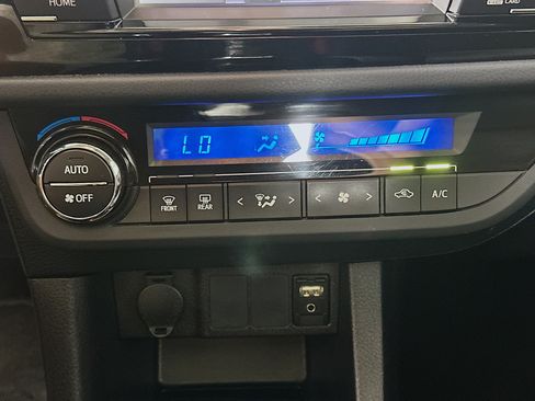 Used 2016 Toyota Corolla S FWD image 23