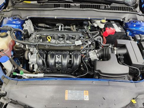 Used 2018 Ford Fusion SE w/ Fusion SE Technology Package image 38