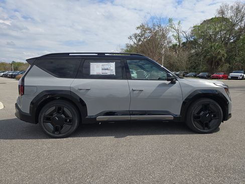 New 2026 Kia EV9 GT-Line image 9