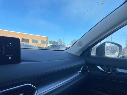 Used 2025 MAZDA CX-5 AWD 2.5 S w/ Preferred Package image 37