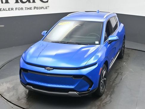 Used 2024 Chevrolet Equinox EV LT FWD image 47